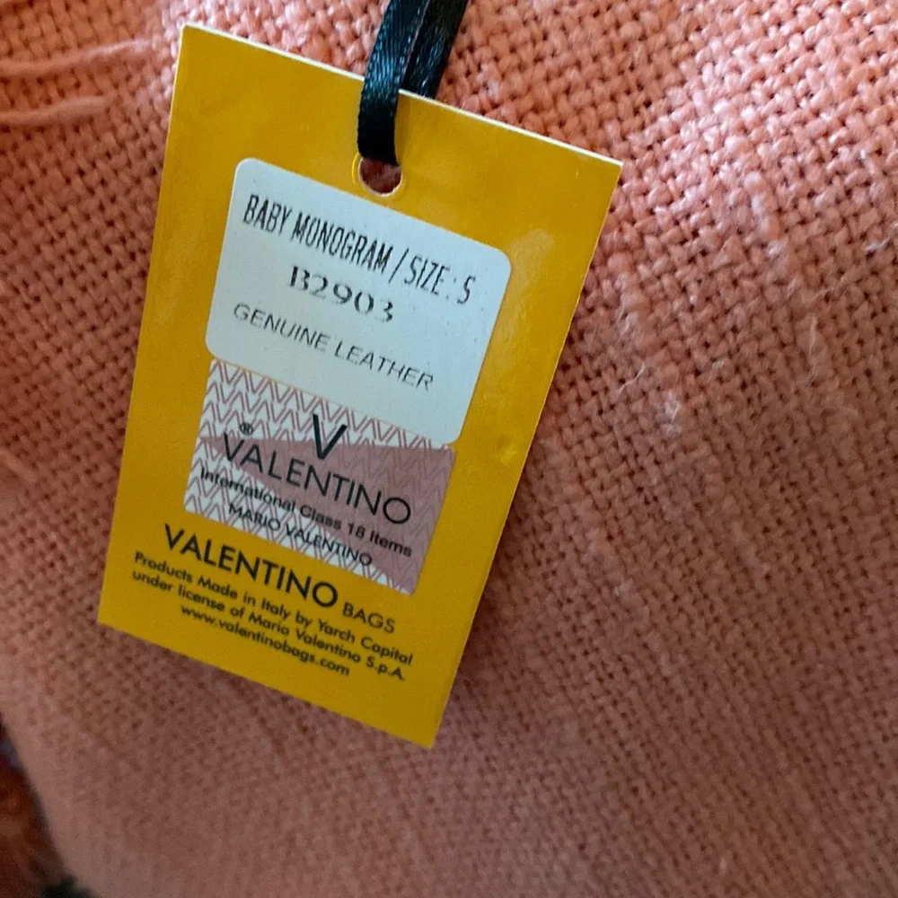 NWT VALENTINO BY MARIO VALENTINO Baby Monogram Logo Leather Belt - Picture 7 of 11